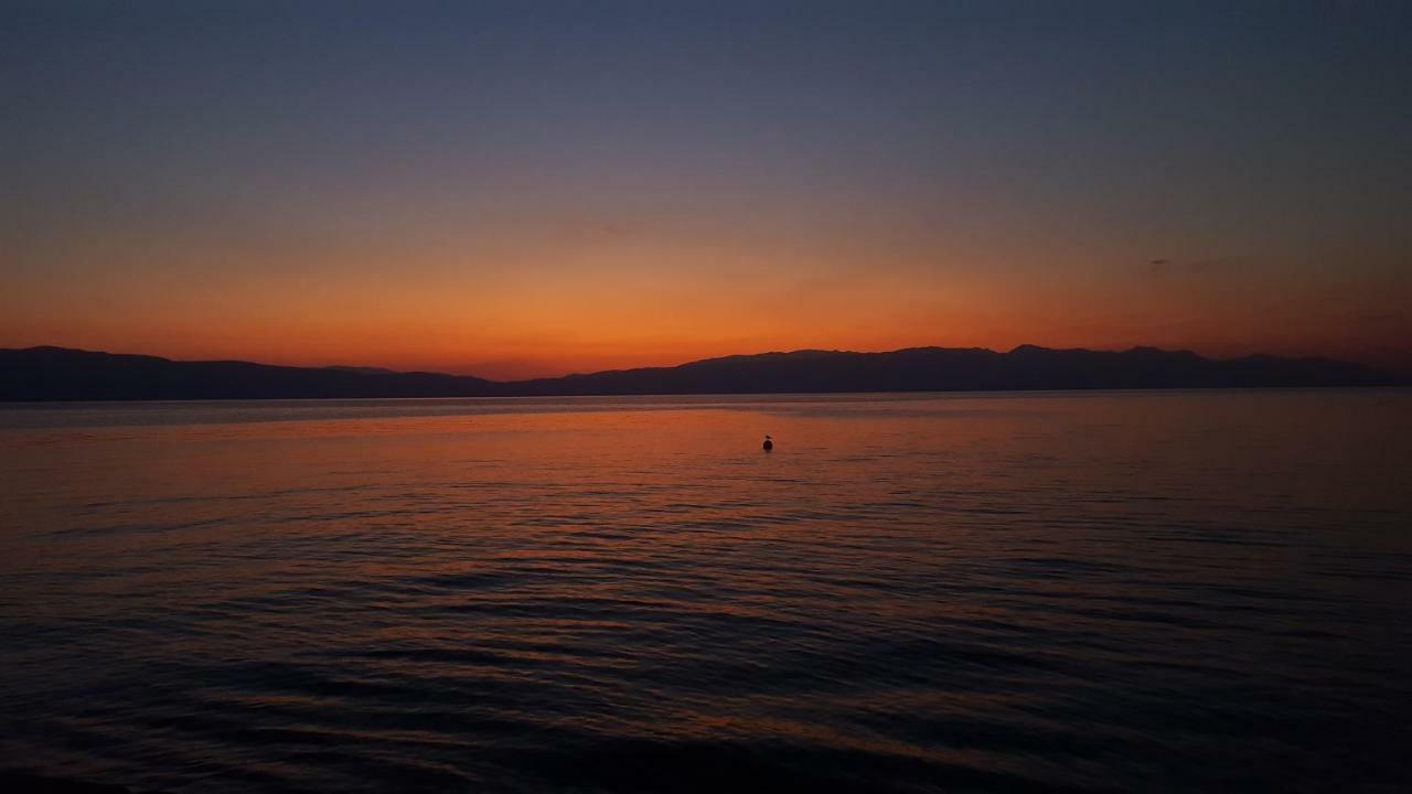 Apartments Villa Boris Ohrid Esterno foto