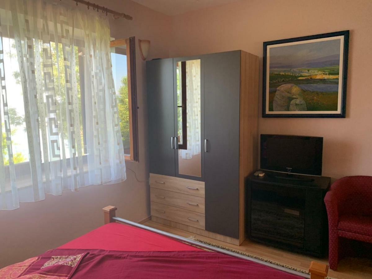 Apartments Villa Boris Ohrid Esterno foto