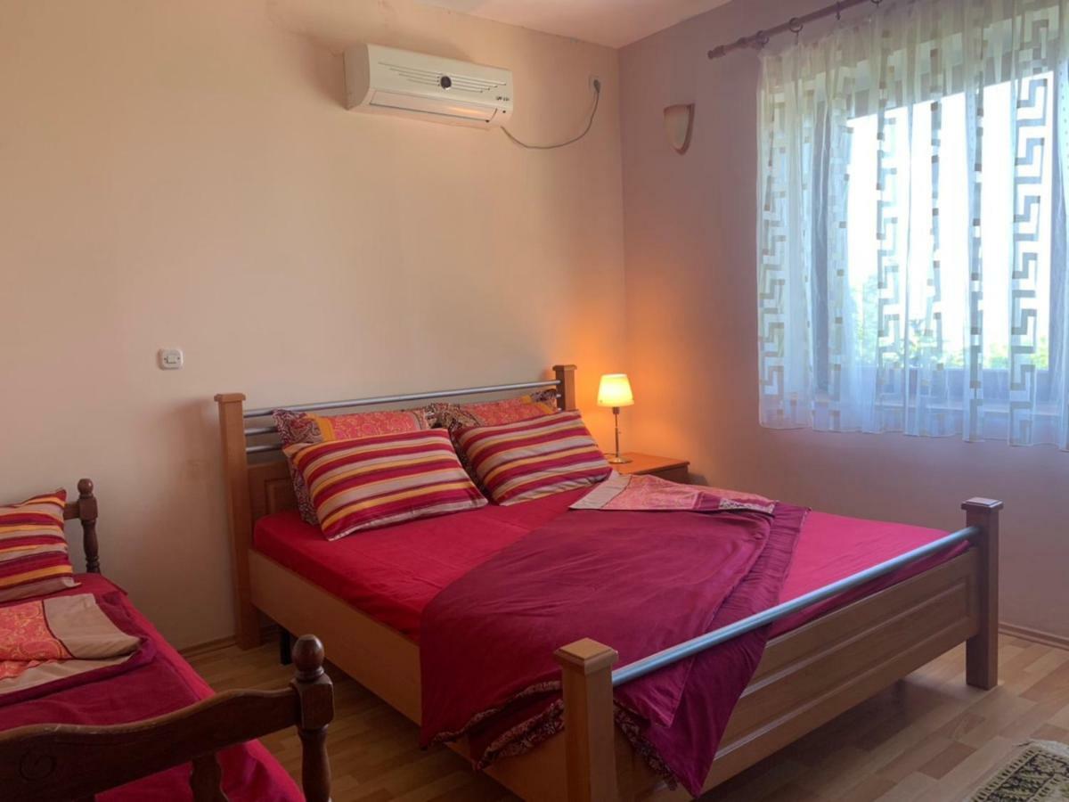 Apartments Villa Boris Ohrid Esterno foto